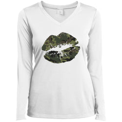 Belles & Shells Performance V-Neck T-Shirt